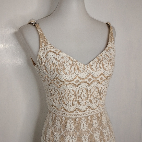 VINTAGE CACHE BEADED LACE DRESS - Picture 8 of 10